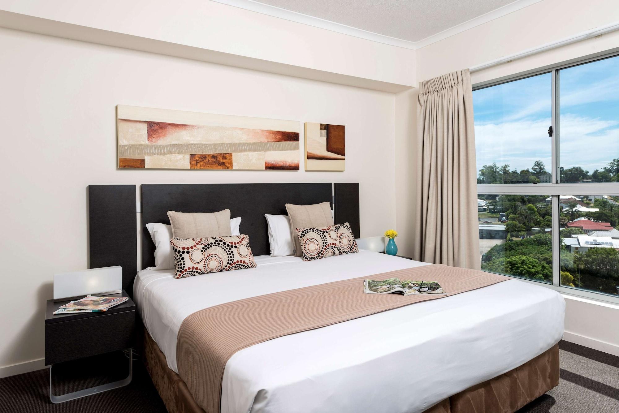 Oaks Ipswich Aspire Suites Esterno foto