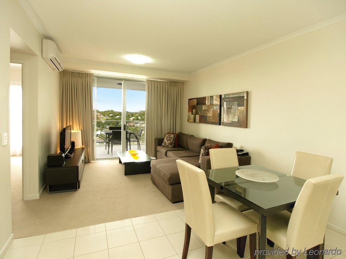 Oaks Ipswich Aspire Suites Esterno foto