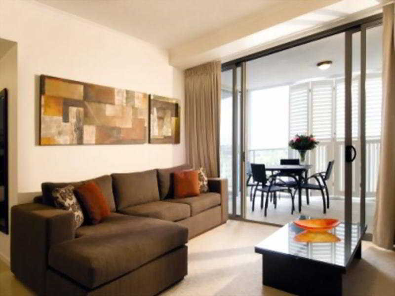 Oaks Ipswich Aspire Suites Esterno foto