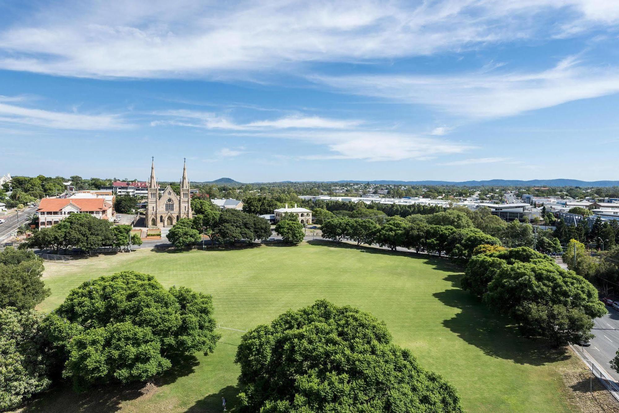 Oaks Ipswich Aspire Suites Esterno foto