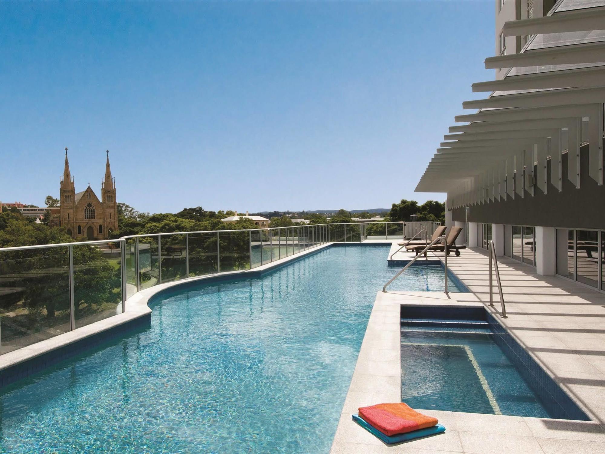 Oaks Ipswich Aspire Suites Esterno foto