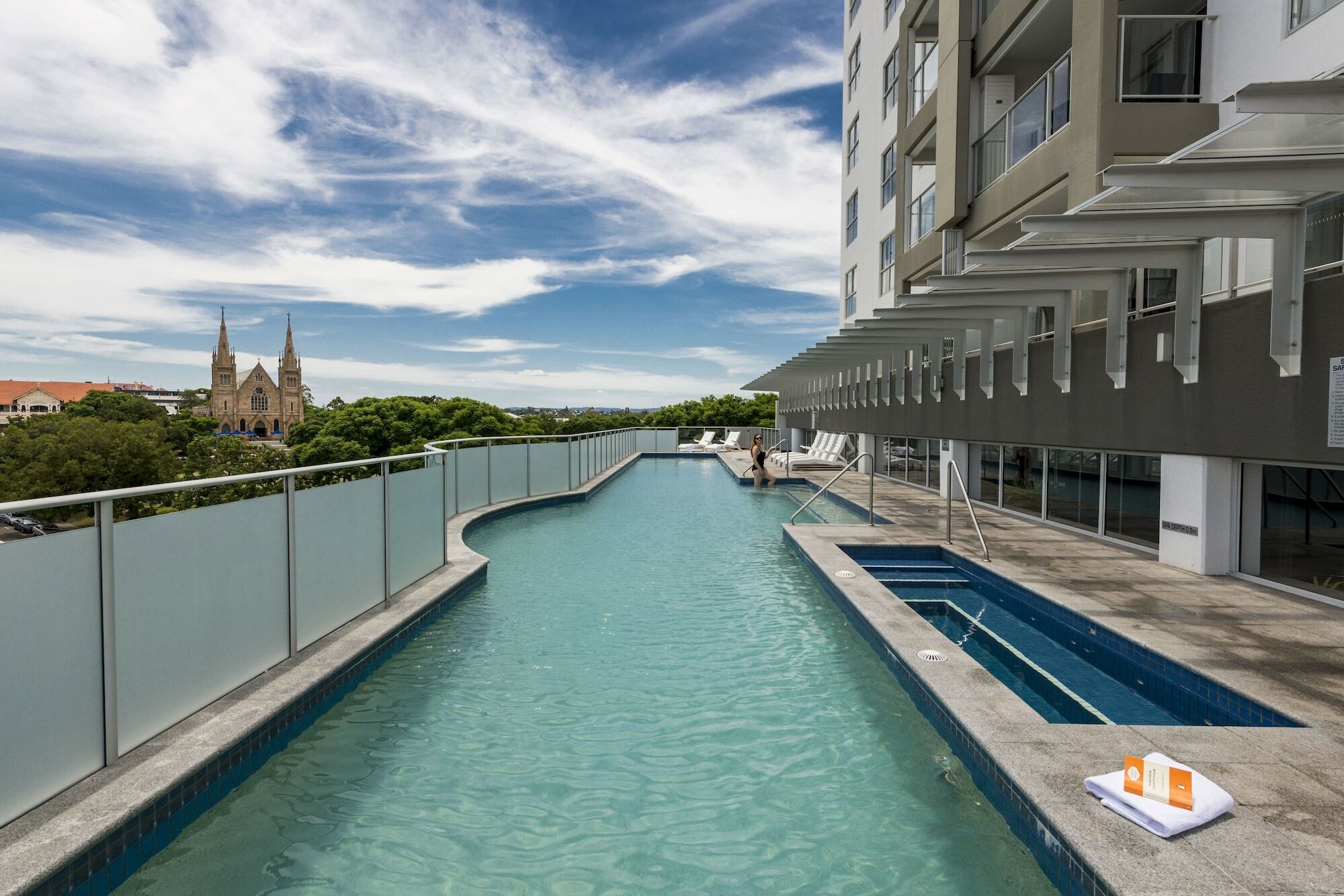 Oaks Ipswich Aspire Suites Esterno foto