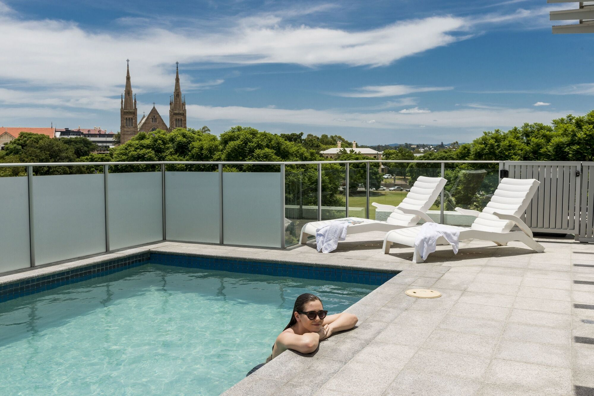 Oaks Ipswich Aspire Suites Esterno foto
